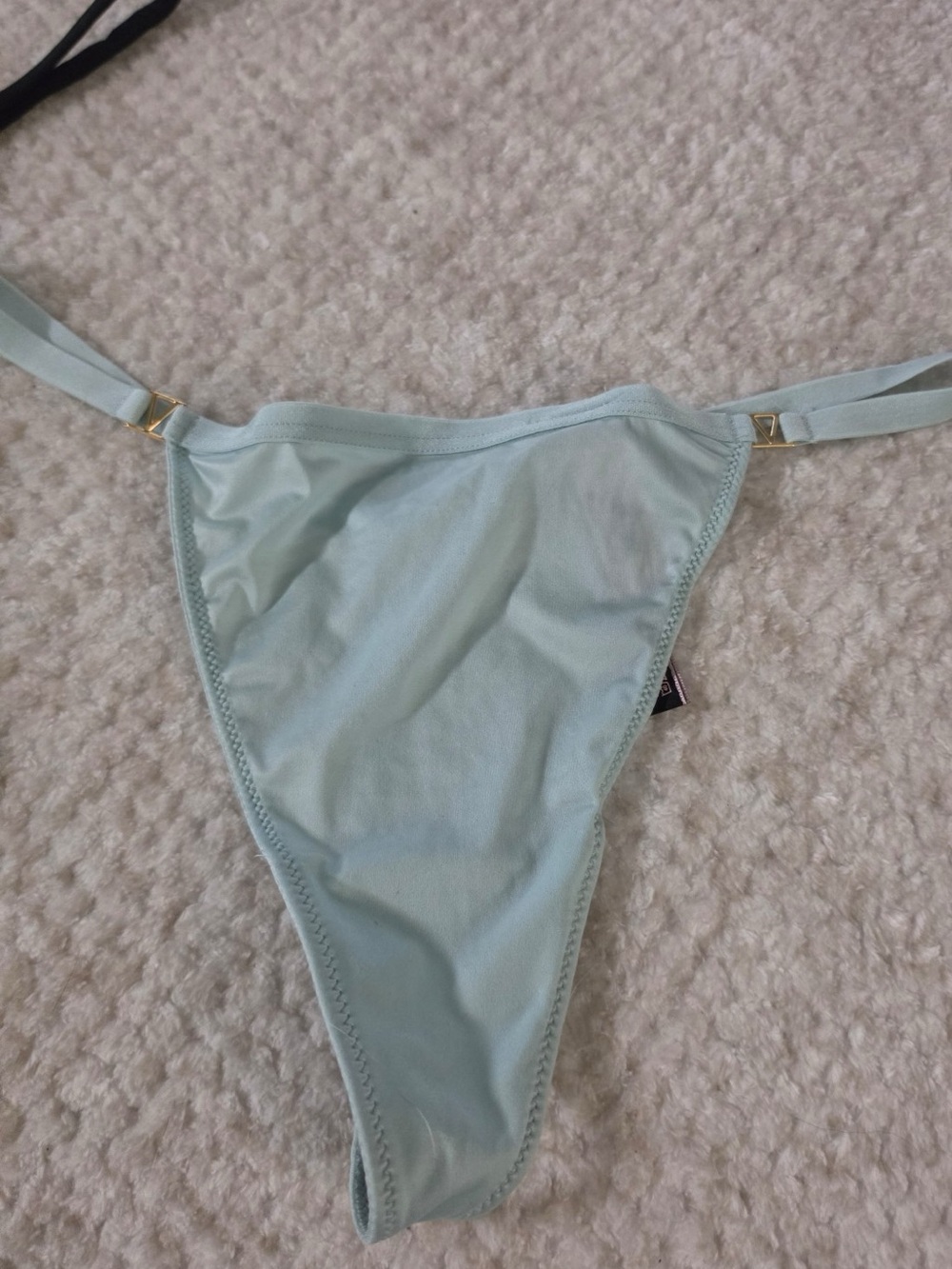 Victoria’s Secret G string Size Large